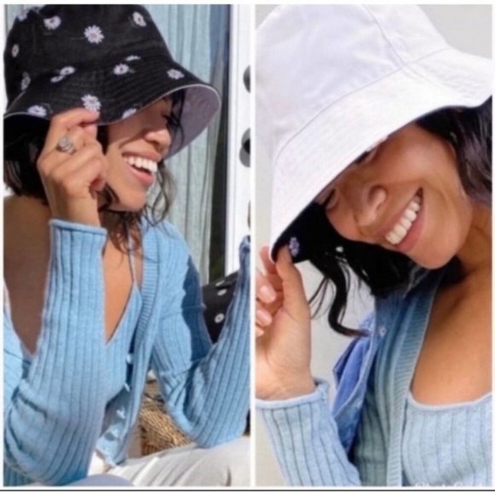 Alice & Olivia Floral Reversible Bucket Hat NWT